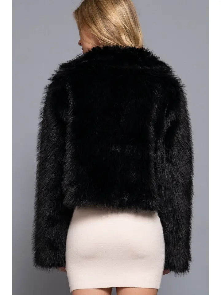 Jacket/Coat NEW ARRIVAL - Black Long Sleeve Notched Collar Faux Fur Cropped Jacket - Sizes Small to Large